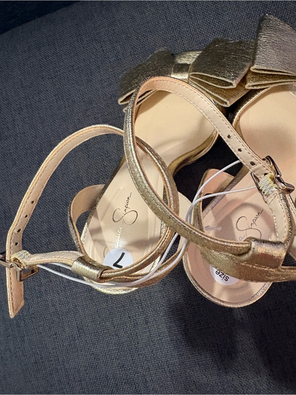 Gold Jessica Simpson Open Toe Stiletto Heels with Bow Size 7 Like New - Picture 7 of 7